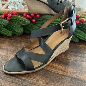 GH Bass & Co RENAE wedges black faux leather open toe sandal heels | size 9